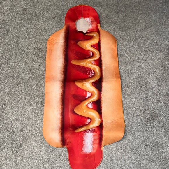 Kute’N’Koo realistic Hot Dog kids costume size L (9-12) ❤️🌭💛🌭 - Picture 2 of 16